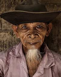 La série « La Beauté n'a pas...