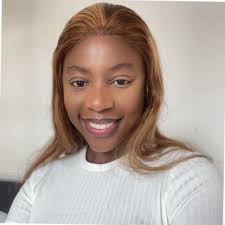 Born in Zimbabwe to parents who are war veterans, Dr Ellen Rungani has  certainly earned her UFH stripes in academia. She joined UFH as a student  in 2004 and now she is