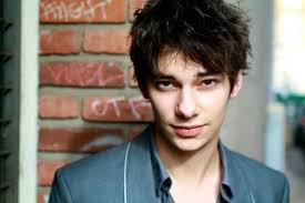 Picture Of Devon Bostick Devon Bostick Michael Kelly Devon