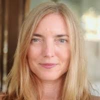 Donna Tomita's Instagram, Twitter & Facebook