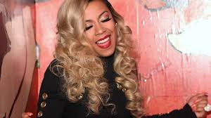 Versus battle ashanti vs keyshia cole. Keyshia Cole And Ashanti Announce Exclusive Merch Ahead Of This Week S Legendary Verzuz Match Up Kiss 104 1 Fm