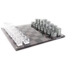 Featuring minimalistic pieces and bejeweled boards. Pin On Chess Set