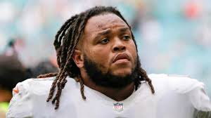 3 exciting traits Robert Hunt brings to the Carolina Panthers