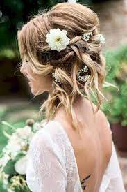 Coiffures De Mariage Les 30 Plus Belles Inspirations A Adopter Coiffure Mariee Cheveux Mi Longs Coiffure Cheveux Mi Long Mariage Coiffure Mariage Mi Long
