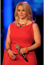 Hol dir alle videos, news und tourdaten von beatrice egli, lies die biografie, hör in die neuesten tracks rein und sei immer topinformiert über beatrice egli auf Beatrice Egli Dsds Juror Mateo Gonnt Ihr Den Erfolg Nicht Desired De