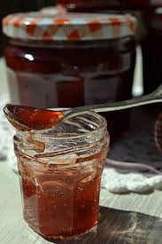 Confiture De Fraises A La Rhubarbe Et A La Vanille Battle Food 8 Confiture Fraise Confiture Recette Confiture