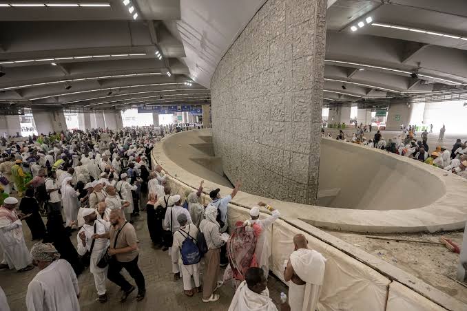 Jamarat Stoning