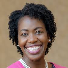 Ayanna Perry's Instagram, Twitter & Facebook