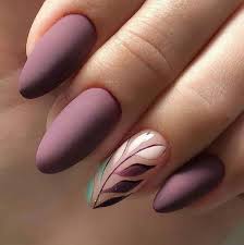 Uñas dramaticas vino / como decorar con colores oscuros. Tips Para Elegir La Forma De Unas Ideal Tendencybook