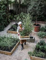 Mas De 39 Ideas Simples Para La Cama De Un Jardin De Vegetales 2019 Farmfoodfamily Haveideer Haver Baghaveindretning