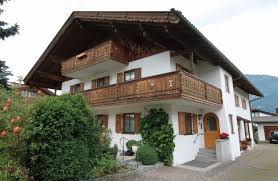 Interessiert an mehr eigentum zur miete? Ruhige Und Gemutliche 3 Zimmer Wohnung Anna Anna In Garmisch Partenkirchen Bayern Hund Hundeurlaub Urlaubmithund 3 Zimmer Wohnung Style At Home Ferienhaus