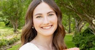 Amy Dunwoody's Instagram, Twitter & Facebook