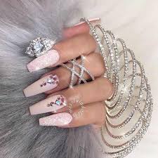 Esta app es para ti!! Recopilamos Las Mejores Unas Decoradas Con Pedreria Entre Ellas Unas Decoradas Con Piedras De Cristal Con Piedras Tor Crystal Nails Bling Nails Nail Designs