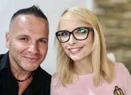 Katera je bolj vroča, Penelope ali Monica?