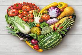 Veganlık ya da diğer bir adıyla veganizm , hayvanların herhangi bir şekilde etinden, sütünden ya da derisinden yararlanılarak sömürülmelerine yol açan. Vegan Beslenme Nedir Cesitleri Nelerdir Saglik Uzerine Etkileri Nelerdir Birbes