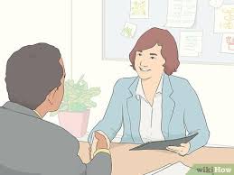 You may be attending a networking event or you could be making a presentation to a senior colleague. 5 Ways To Introduce Yourself Wikihow