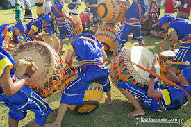 Serangko merupakan alat musik yang terbuat dari tanduk kerbau. Dol Seni Budaya Bengkulu Yang Hampir Punah Bernavita Travel And Food Blogger