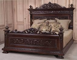 30 Top Antique Furniture Design Ideas For Italian Home Furnituredesign Furnituremakeover Furniturediy Furniture Bed Furniture Design Wood Bed Design