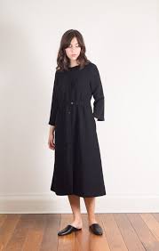 Robe Lux Noir A P C Epitome