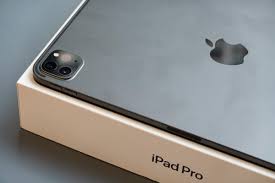 Learn more about this growingly powerful tablet that's become better for work and play than ever before. Apple Ipad Pro Leak Verrat Massive Upgrades Fur Das Jahr 2021 Auto Und Technik Gq
