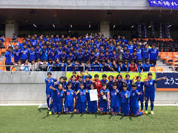 松商学園高等学校 様 松商学園高等学校様は明治31年（1898年）の開学以来、本年創立123年を迎え、長野県では有数の伝統校です。 『スマート配信』を導入され、緊急時の連絡だけでなく、 生徒や保護者への連絡手段としても有効にご活用いただいています。 æ¾å•†å­¦åœ'é«˜ç­‰å­¦æ ¡ã‚µãƒƒã‚«ãƒ¼éƒ¨ å¥³å­ Facebook