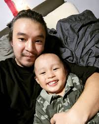 Born 1 march 1989) is a former mediacorp artiste from singapore who starred alongside shawn lee in the film i not stupid and its sequel i not stupid too. Ostxzylzkwfb0m