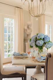 Blue Hydrangeas Taulukko Centerpiece Classic Blue Hydrangeas Tau Dining Room Table Centerpieces Dining Table Centerpiece Modern Dining Room Table Centerpiece