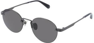 Le dernier clip des lunettes de soleil police ! Lunettes De Soleil Police Collection Police Automne Hiver 2020 2021