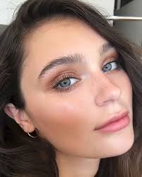 Amy Ahearn (amy_ahearn)