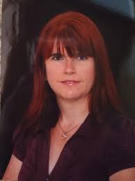 Polly Elkins's Instagram, Twitter & Facebook