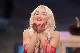 Jun 09, 2021 · frankie grande is engaged to hale leon!. Emmy Russ Photostream In 2021 Big Brother Studio Person