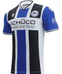 Für mehr aufsehen sorgten arturo vidal und co. Arminia Bielefeld Ruckennummer Trikotnummer Von Arminia Bielefeld Wer Tragt Welche Ruckennummer