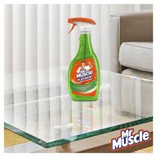 Muscle clear pembersih kaca serbaguna pada permukaan yang akan di bersihkan. Mr Muscle Platinum Window Glass Cleaner 750ml Wilko