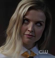 Qui gagnerait entre Lilith (Supernatural) et Ilyria ? : r/ANGEL