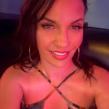 Willie YoungMovers (@wwyoungmovers) • Facebook