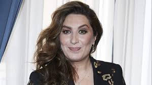 Javier Conde, el gran apoyo al lado de Estrella Morente tras su delicada  operación de urgencia