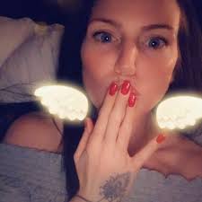 Natalie Norris (@natnat3081)