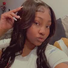 Kamika Thompson's Instagram, Twitter & Facebook