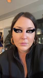 Cindy Heisen Loveless (@tinsloveless)