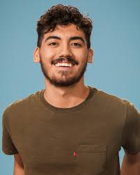 Roommates wanted for northside Chicago apartment