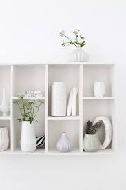 Setzkasten Im Wohnzimmer Schlicht Und Schon Wohnzimmer Livingroom Stuff Vasen White Summer Styling Ikea Sofa Bezug Wohnen Wohnzimmer