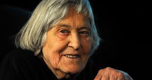 Margherita hack e suo marito, aldo de rosa, oggi riposano nel cimitero di trieste. Astrophysicist And Italy S Lady Of The Stars Dies