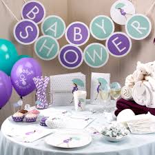 Reject everything that hints on the child's gender and go for decorations that suit anyone. Baby Shower Decorations Babies Babies