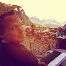 Allison Constable's Instagram, Twitter & Facebook