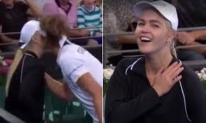 What is the age of alexander zverev? Alexander Zverev Kisses Ballgirl 16 On The Cheek Daily Mail Online
