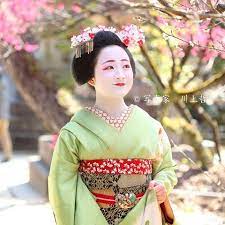 西陣織 富坂綜絖店 tomisakasoukouten nishijintomisaka foto e video di instagram princess disney princess snow white