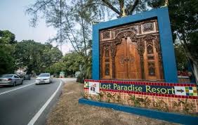Ia mencetuskan persoalan mengenai punca tanah runtuh berkenaan yang sedang disiasat oleh pihak berkuasa. Tanah Runtuh Korbankan 4 Nyawa Resort Di Tanjung Bungah Kemungkinan Ditutup Rileklah Com