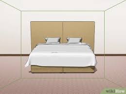 Wall decals can be a great way to make your small bedroom feel fancy. 17 Stylish Relaxing Ideas To Decorate A Small Bedroom