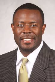 Kenya Hunter hired as UConn men's basketball assistant coach