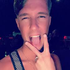 Derek Erickson (@ericksonderek) • Instagram photos and videos